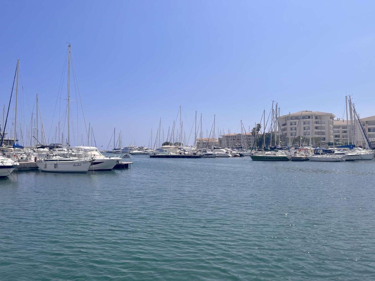 Appartement 2P, 4 Couchages, Terrasse Et Salon De Jardin A 200M De La Plage, Frejus - Fr-1-226A-22 외부 사진